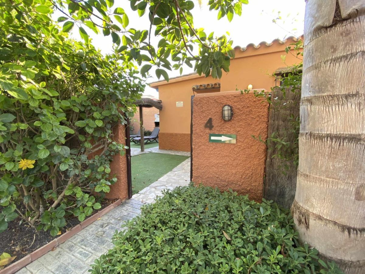 קדיז Casa Bungalows Con Jardin Privado Y Piscina Compa מראה חיצוני תמונה